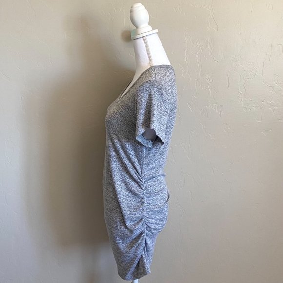 Market & Spruce Gray Short Sleeve Tee - Picture 2 of 10